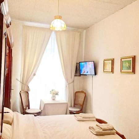 Nice Center Studio Guesthouse Экстерьер фото