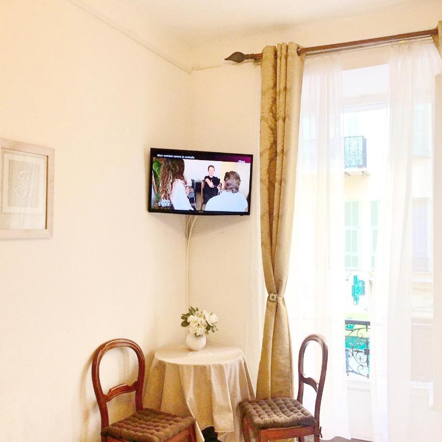 Nice Center Studio Guesthouse Экстерьер фото